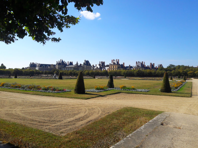 Chateau de Fontainebleau 01