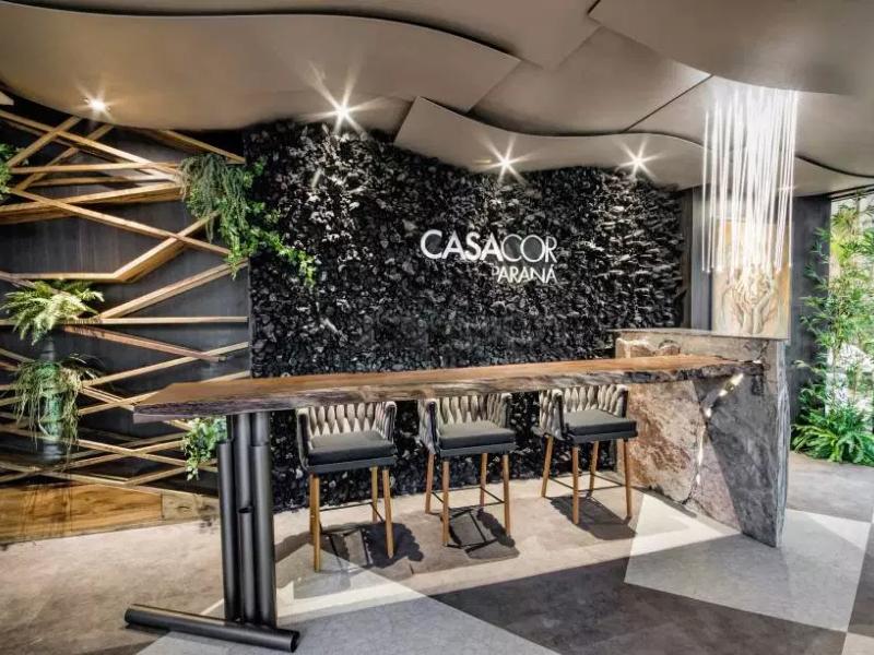 Os 53 espaços da CASACOR Paraná quebram padrões e revelam a casa do futuro