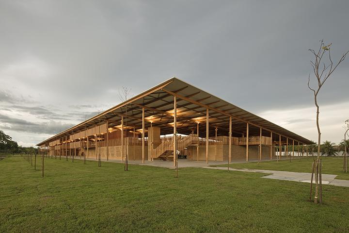 PREMIO DE ARQUITETURA 2017 MORADAS INFANTIS