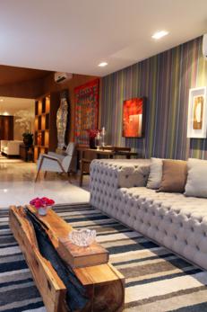0.0aLOUNGE_DE_ENTRADA_E_BILHETERIA_231x347