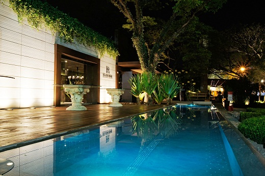 26_casa_cor_-_Piscina_Swarovski