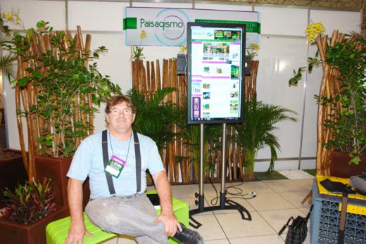 15_Fiaflora_Expogarden_-_Visitas_no_estande11_520x347