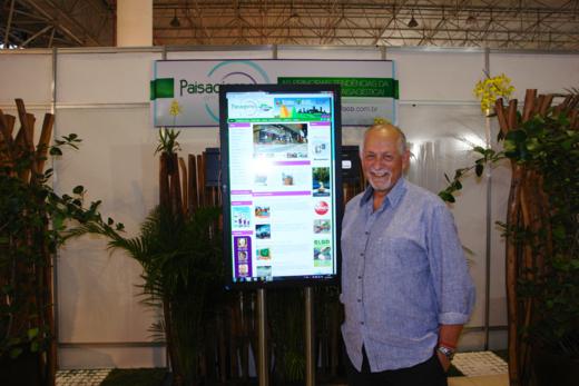 15_Fiaflora_Expogarden_-_Visitas_no_estande16_520x347