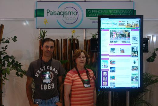 15_Fiaflora_Expogarden_-_Visitas_no_estande2_520x347