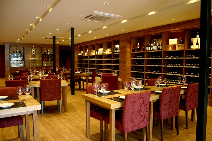 Gran_Cru_Alphaville_bistro_1_